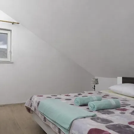 With A Parking Space Stobrec, - 15972 Split