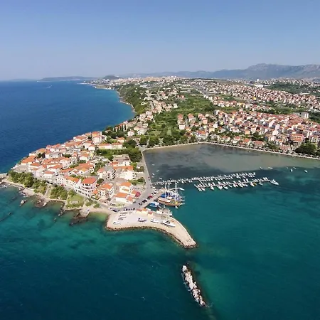 Διαμέρισμα With A Parking Space Stobrec, - 15972 *