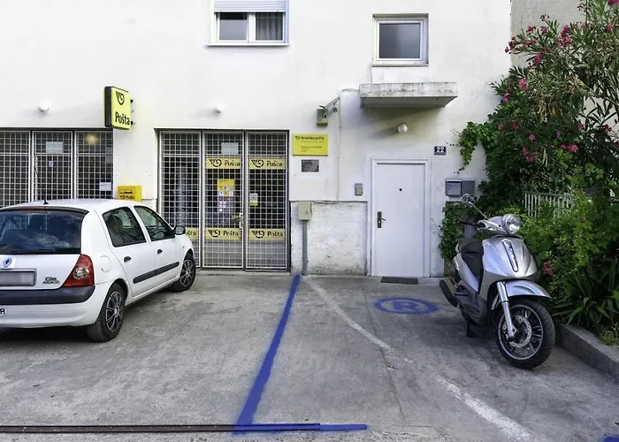 With A Parking Space Stobrec, - 15972 *